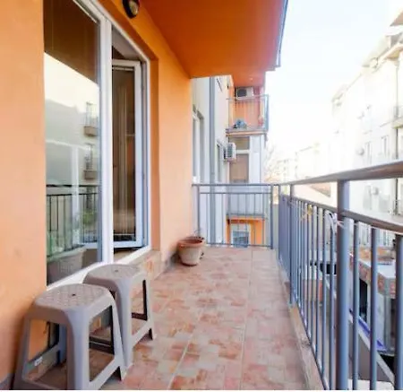 Apartamento Warm And Comfortable Two Flat